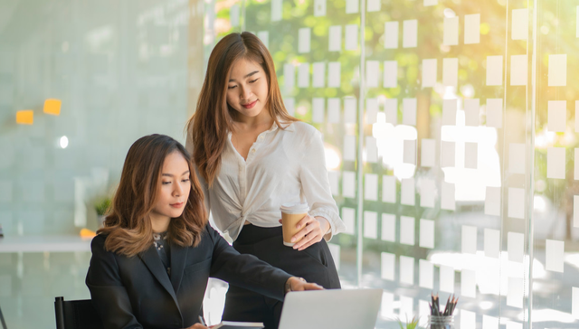 “中字头”个股强势，中国中车涨停，央企ETF（159959）上涨0.96%