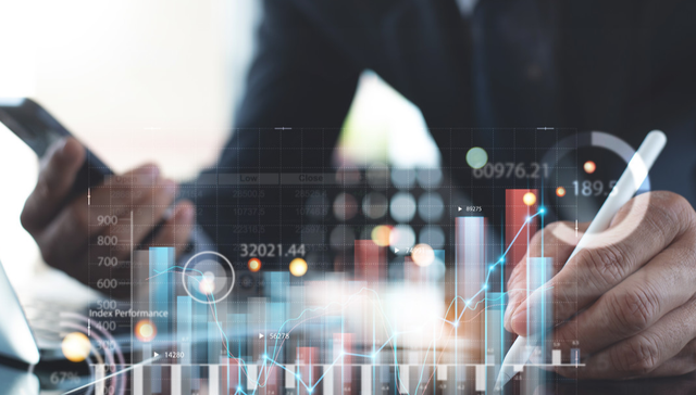 卓胜微、景嘉微涨超10%，科大讯飞涨停，数字经济ETF（159658）上涨2.03%