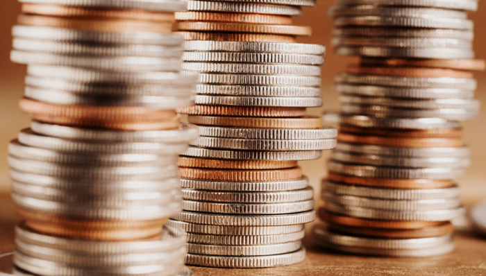 沪深300ETF易方达（510310）上涨0.66%，IF下月合约剔除分红后年化基差4.67%