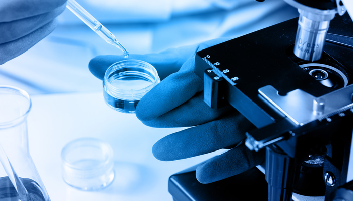 “不确定性“环境中的”确定性“，刚需性较强的医药板块再次开启“吸金”模式，医疗器械ETF（159883）低位吸筹连续10日净申购共计超1亿元