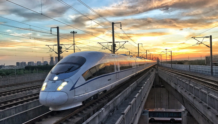 中字头反弹，中国铁建涨超4%，央企股东回报ETF（560070）涨超1%，盘中价创上市以来新高！