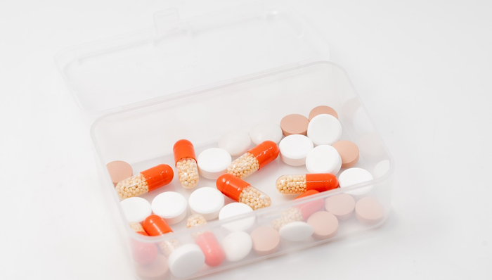 中药拉升，健民集团涨超7%，中药ETF（560080）5日吸金9000万！又一中药品种延长保护期