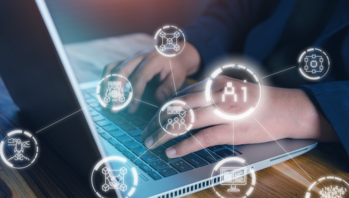 腾讯再度出手回购，恒生科技ETF基金（513260）高开回落！两大关键逻辑边际变化，港股能否迎“破晓”时分？