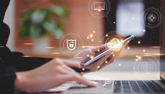 港股回升！阿里巴巴翻红涨超1%，恒生科技ETF基金（513260）放量溢价！估值又至10年极低区间