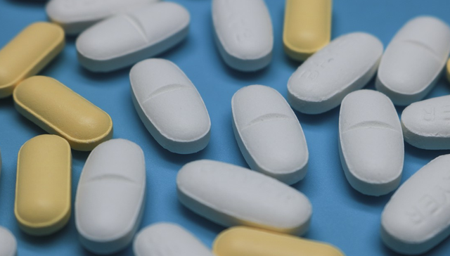 日企收购百年中药老店落空！中药ETF(560080)收涨0.25%，重回10日均线，近20日合计吸金超2.66亿元！