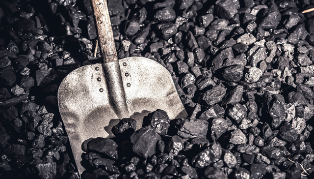 煤炭ETF(515220)强势上涨3.56%，盘中成交额已达1.35亿元