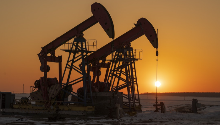 国际油价攀升创年内新高，能源ETF(159930)再涨0.56%强势四连阳，再创4个月以来新高！