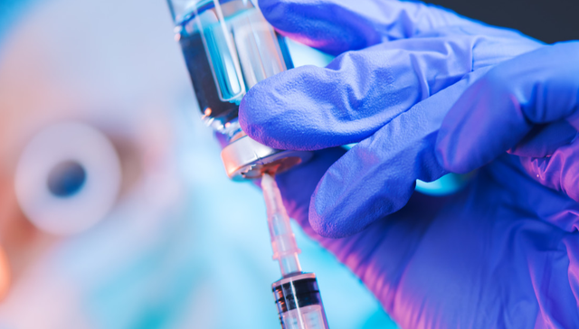 港股医药ETF(159718)溢价走高涨近2%，连续3个交易日实现资金净流入