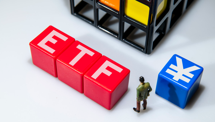 百克生物领涨,科创100ETF(588190)开盘震荡飘红