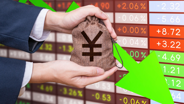 恒生互联网ETF(513330)跌超1%，溢价超0.5%！