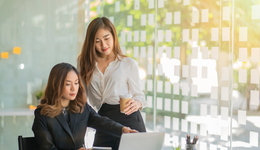 英伟达Q3业绩爆炸式增长，人工智能AIETF(515070)午后强势拉升，机构资金持续布局