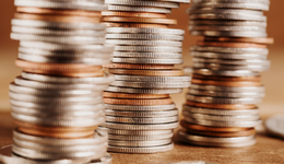 市場(chǎng)交投活躍，科創(chuàng)100ETF(588190)盤中成交額已達(dá)2.33億元