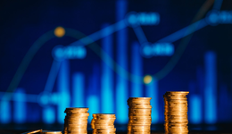 金价飙升，黄金股领涨！市场首只黄金股ETF(517520)强势上涨3.44%，放大黄金投资价值