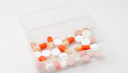 醫(yī)療器械午后飆升，安圖生物一度漲停，醫(yī)藥ETF(159929)放量漲超1%，成交額超7300萬(wàn)元