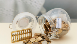 科创100ETF(588190)连续4天获资金净流入，毕马威预测24年全球半导体市场增长13.1%