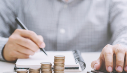 恒生科技30ETF(513010)：当美联储开始转向，该关注哪类资产？