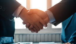 科創(chuàng)100ETF(588190)盤中成交額已達(dá)2.15億元，市場(chǎng)交投景較佳