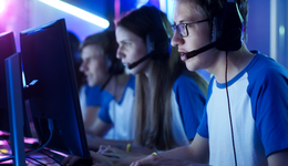 单月新批游戏版号数量过百，多只游戏主题ETF回调跌幅超2%