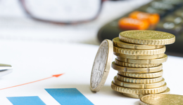 恒生科技指數(shù)回調(diào)，恒生科技指數(shù)ETF(159742)盤中成交額已破億，近9天連續(xù)獲得資金凈流入