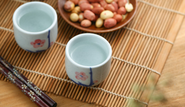 白酒大省出招，“茅五瀘”集體收漲，食品ETF(515710)逆市收紅終結(jié)兩連跌，外資加速進場