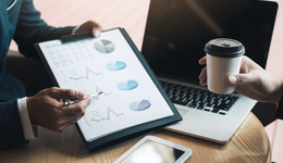 中科星圖跌超12%，大數(shù)據(jù)50ETF(516000)加速趕底