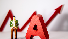 科創(chuàng)創(chuàng)業(yè)50ETF(588390)強勢翻紅上漲2.45%，智飛生物領(lǐng)漲