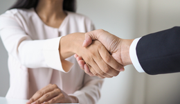 降息催化，制造業(yè)復(fù)蘇指日可待，機(jī)床ETF跌幅收窄，綠的諧波漲超8%