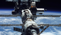 飆漲超35%，衛(wèi)星互聯(lián)網(wǎng)沖擊10連陽，永贏高端裝備智選(015789)基金經(jīng)理張璐：24年我國衛(wèi)星互聯(lián)網(wǎng)產(chǎn)業(yè)發(fā)展具有較強(qiáng)確定性