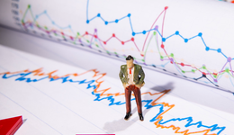 ETF市場(chǎng)日?qǐng)?bào)（3月4日）：創(chuàng)新藥板塊大爆發(fā)，中證A50ETF或?qū)⒂鲜谐? class=