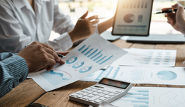 A股成交額連續(xù)三日突破萬億元，“會分紅的A50”摩根中證A50ETF(560350)備受市場關(guān)注