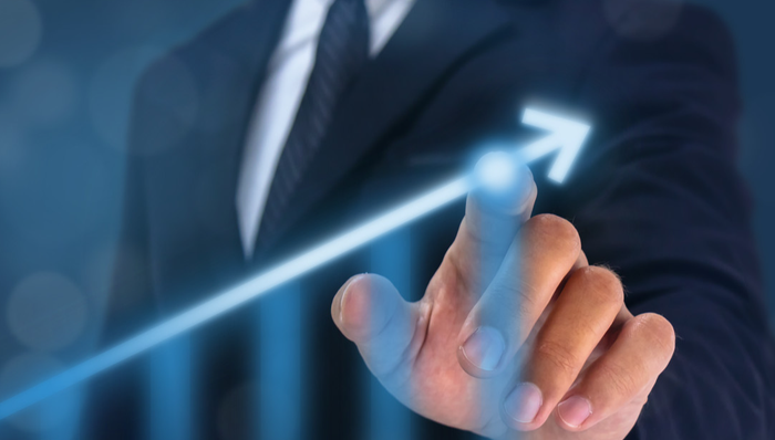 创业板200ETF银华(159575)持续走高，午后大涨超4%