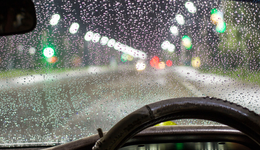 青島雙星(000599.SZ)：2023年全年凈虧損1.76億元，虧損同比減少71.00%