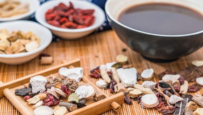 汇添富中证中药ETF,中药ETF,汇添富中证中药交易型开放式指数证券投资基金,560080,5600