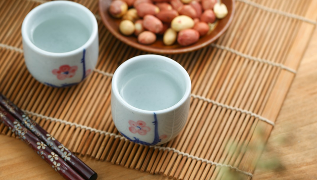 酒ETF,鹏华中证酒交易型开放式指数证券投资基金,512690,512690.SH,中证酒指数,39