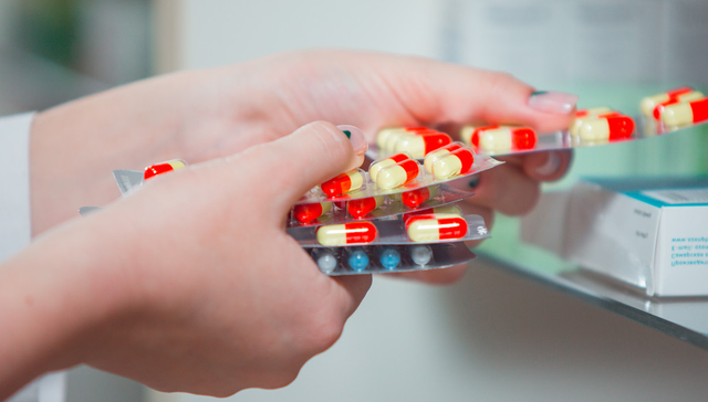 香港医药,鹏华中证港股通医药卫生综合交易型开放式指数证券投资基金,513700,513700.SH,