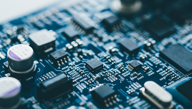 芯片,半导体ETF,鹏华国证半导体芯片交易型开放式指数证券投资基金,159813,159813.SZ