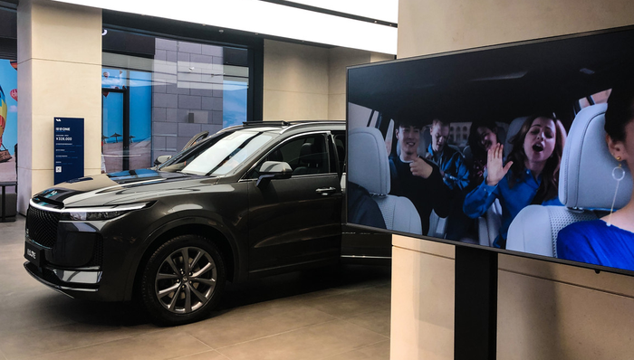 智能驾驶板块大爆发，永赢新能源智选混合(015828)领涨市场！机构：自动驾驶有望成为未来3个月市场主线