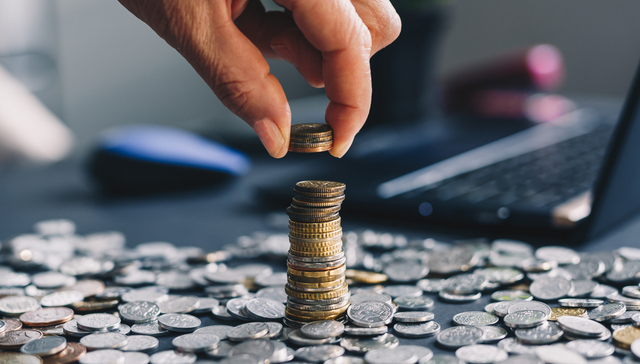 坚定逆周期布局、助力养老金融，万家基金参与发布基金业逆向销售、养老金投资者获得感洞察报告