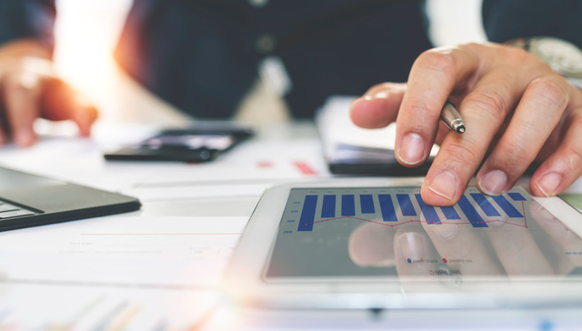 金价收复2500关口！短期调整不改趋势上涨行情