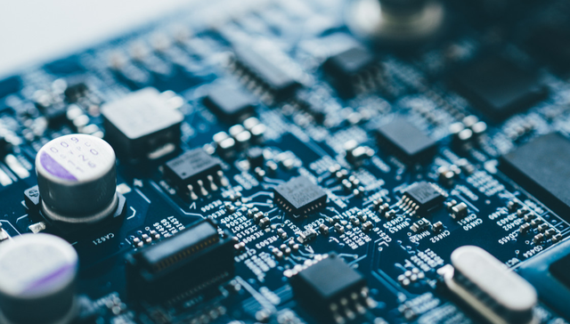 芯片,半导体ETF,鹏华国证半导体芯片交易型开放式指数证券投资基金,159813,159813.SZ