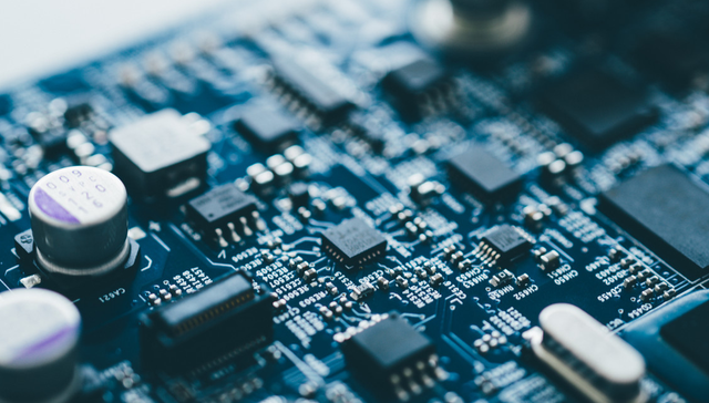 芯片,半导体ETF,鹏华国证半导体芯片交易型开放式指数证券投资基金,159813,159813.SZ