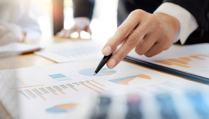 长期大幅跑赢业绩基准！建信沪深300指数增强(LOF)(A/C：165310/009208)场外一键布局A股核心资产