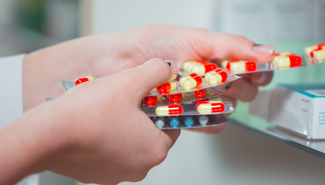 香港医药,鹏华中证港股通医药卫生综合交易型开放式指数证券投资基金,513700,513700.SH,