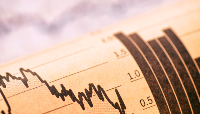 泉果旭源三年持有期混合A（016709）近半年回报达9.84%