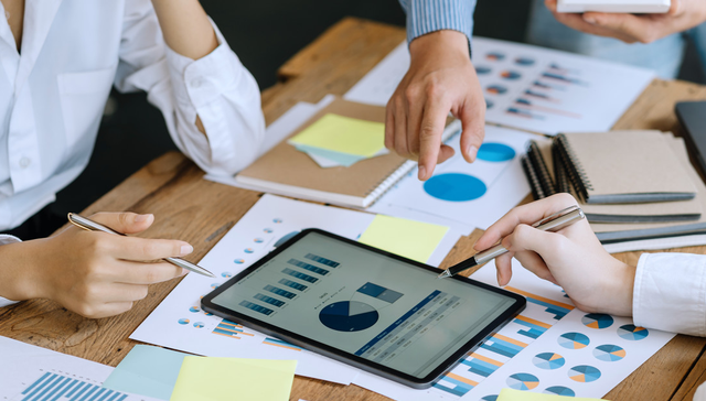 泉果基金旗下泉果旭源三年持有期混合A（016709）近半年回报达14.20%