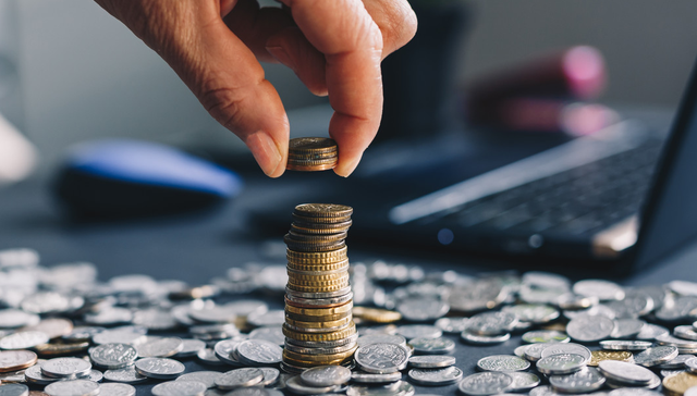 泉果基金旗下泉果旭源三年持有期混合A（016709）近半年回报达11.07%