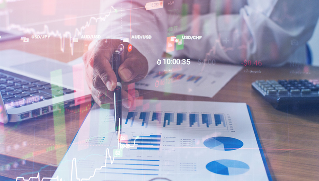 泉果嘉源三年持有期混合A（019624）近一年回报达7.28%