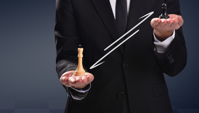 《一决》香港首展，小马宝莉卡生产商卡游引领国风卡牌新潮流