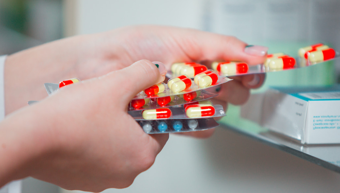 300723.SZ,一品红,一品红药业集团股份有限公司,ApicHope,医药生物