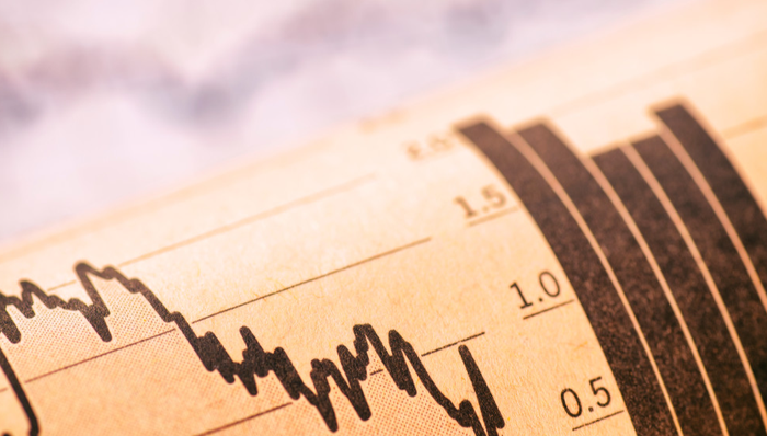 泉果思源三年持有期混合C（018330）近半年回报达12.94%
